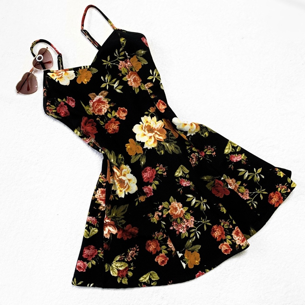 Super flattering floral dress